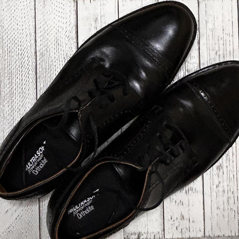 New Balance Men's Black Oxford size 10‎
